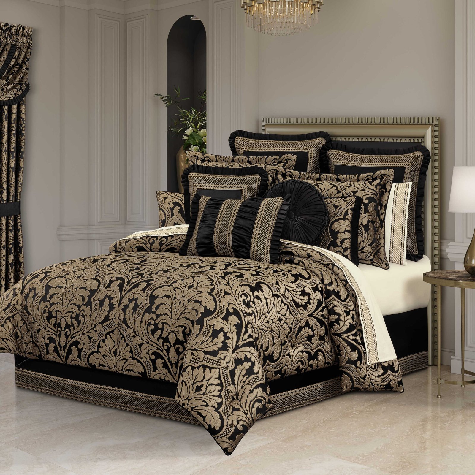 BrunelloBlackandGold4PieceComforterSet-1.jpg