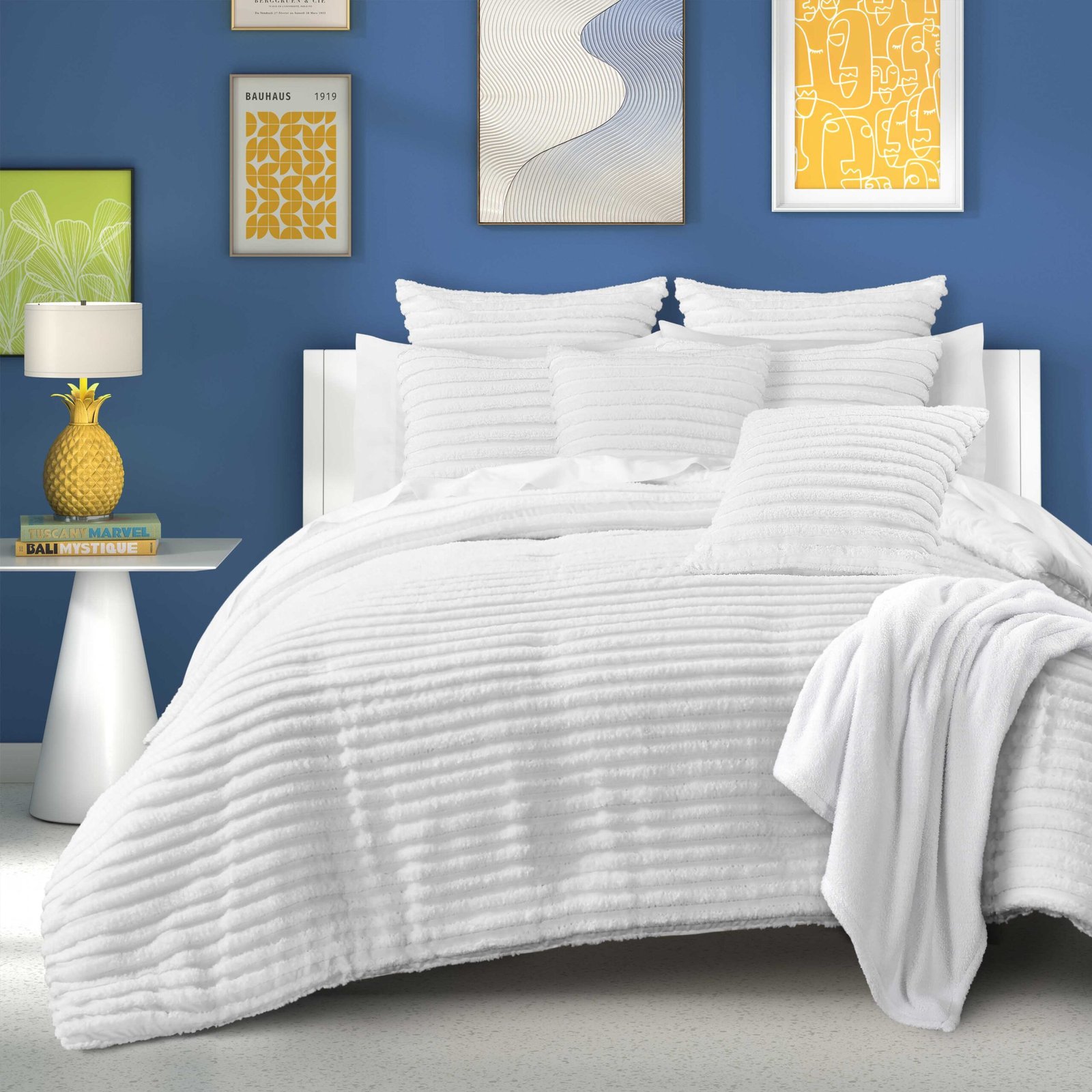 DarbyWhite3PieceComforterSet.jpg