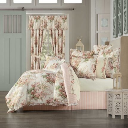 Estelle Coral 4-Piece Comforter Set