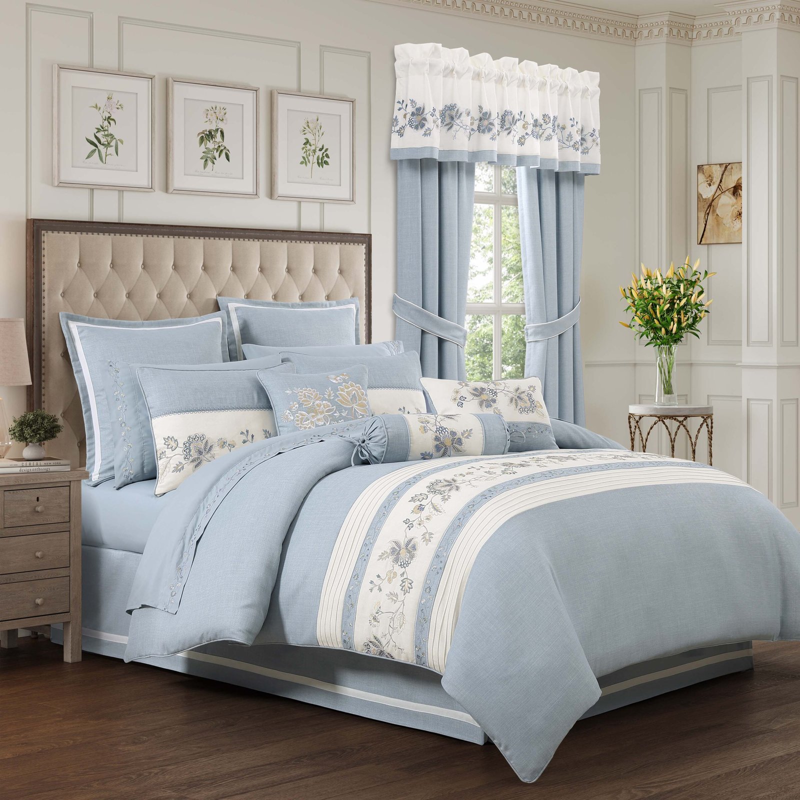 GardenBloomChambray4PieceComforterSet-1.jpg