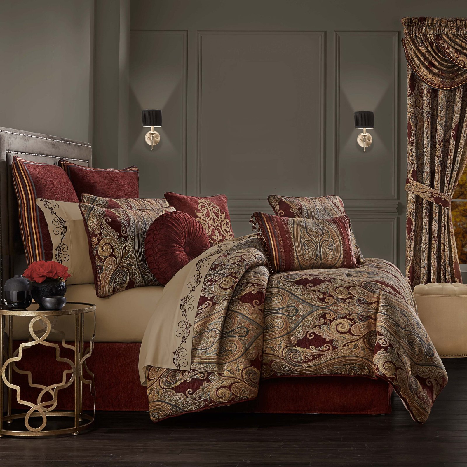 GarnetRed4-PieceComforterSet.jpg