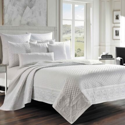 J Queen New York Lyndon White Quilted Coverlet