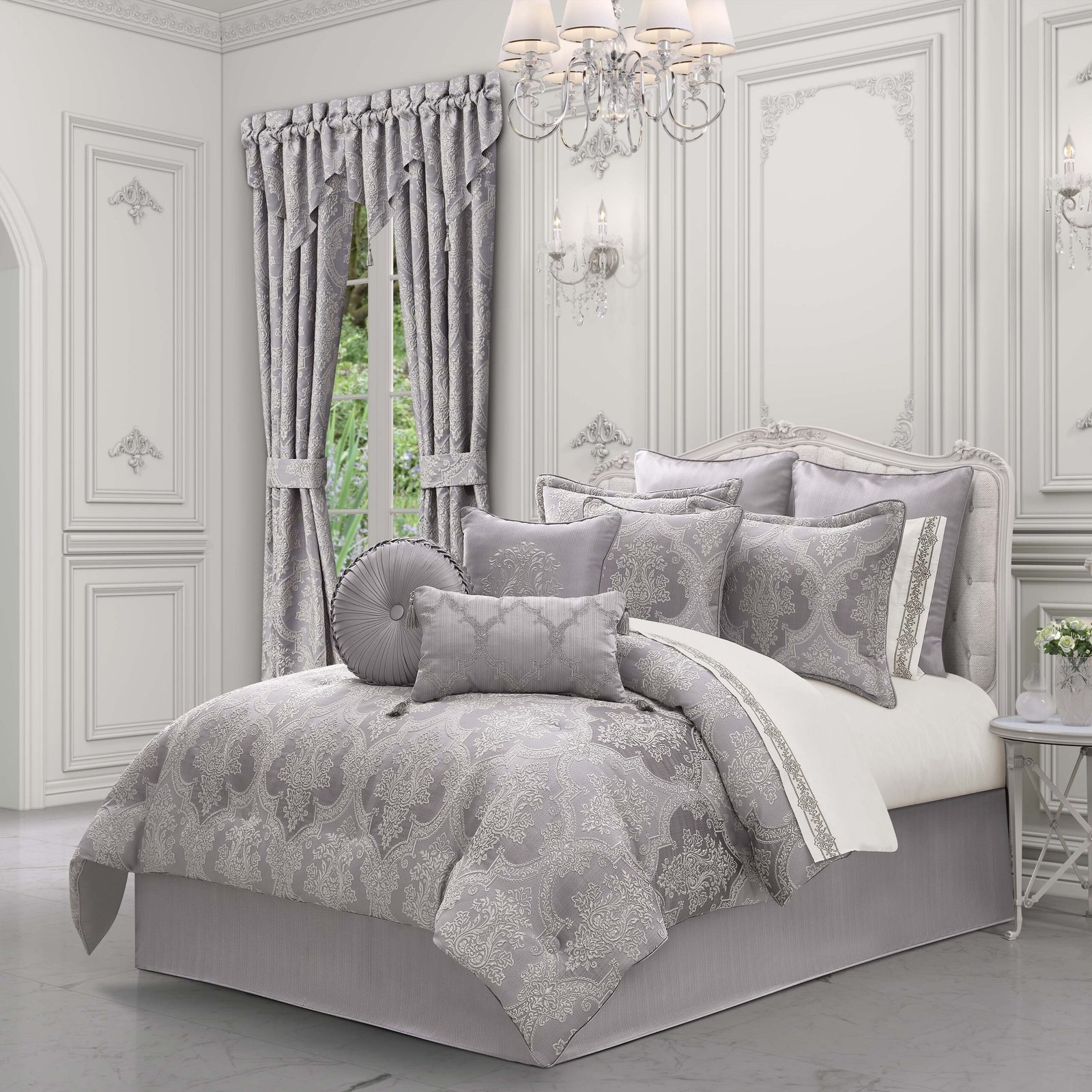 MaryLavender4PieceComforterSet-1.jpg