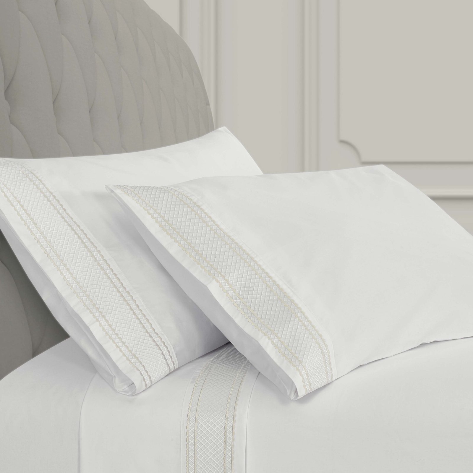 MonarchPillowcasePairWhite.jpg