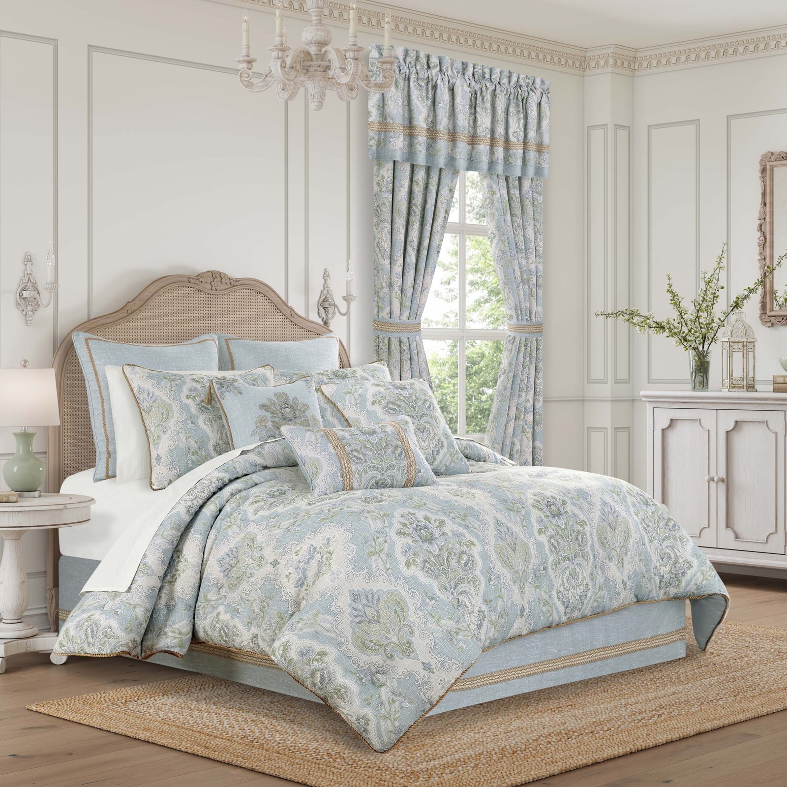 PasadenaChambray4PieceComforterSet-1.jpg
