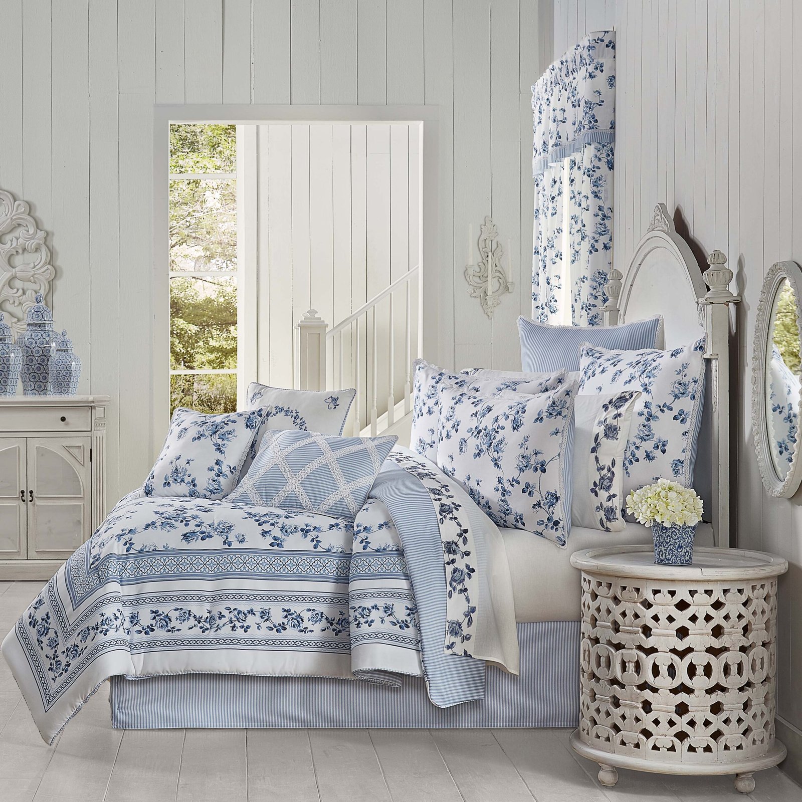 RialtoFrenchBlue4-PieceComforterSet.jpg