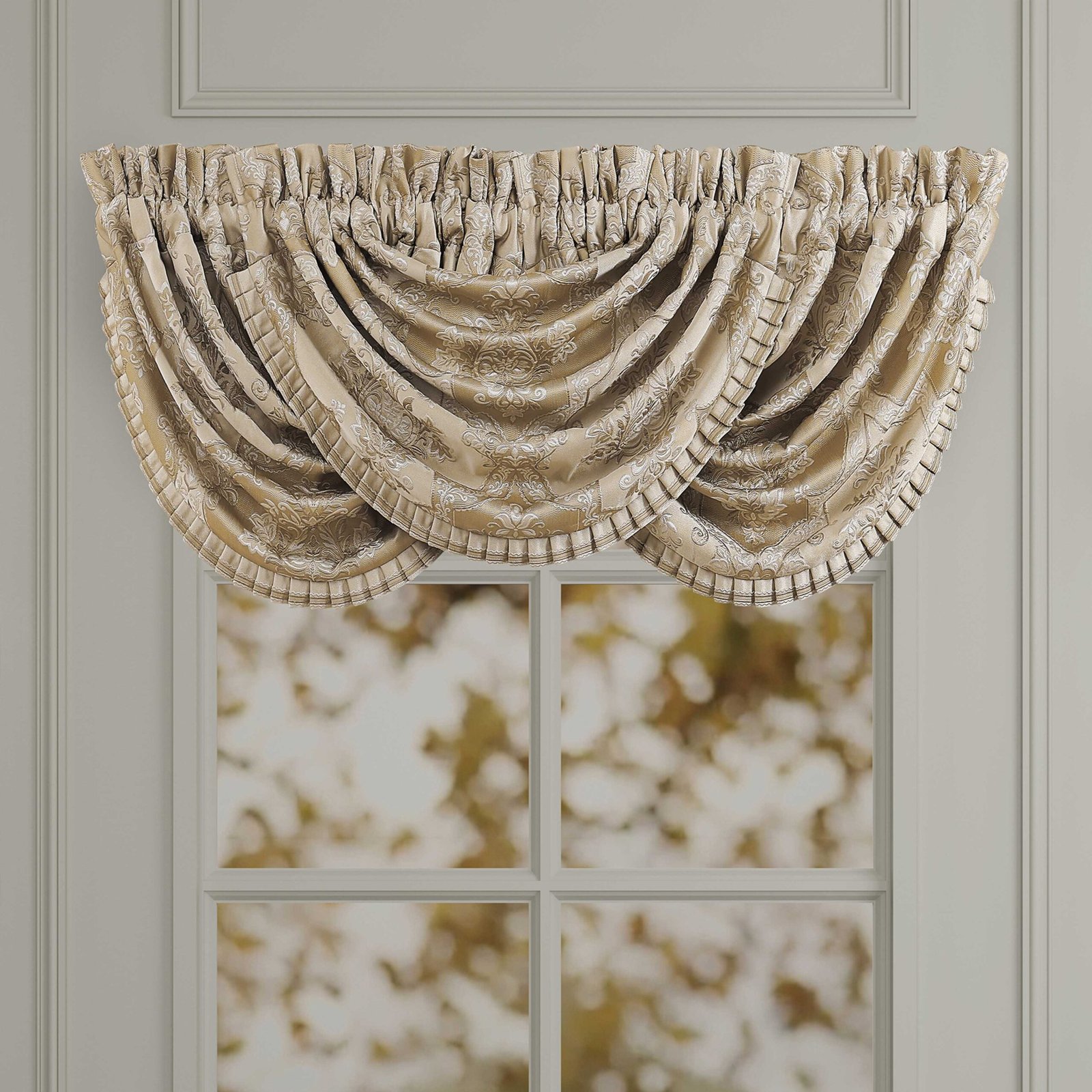 SondraGoldWaterfallWindowValance.jpg